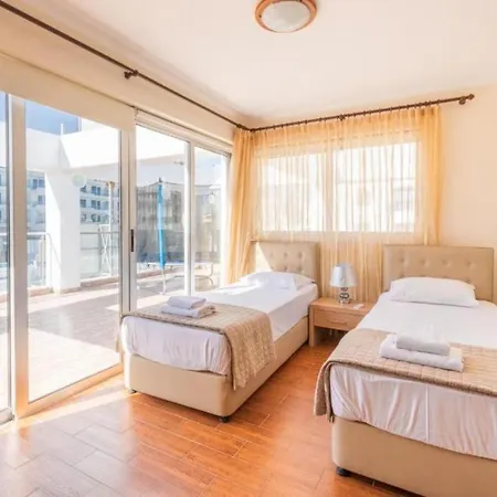 Appartamento Terrific With Sea Views From Balcony In Protaras, 1682 Protaras